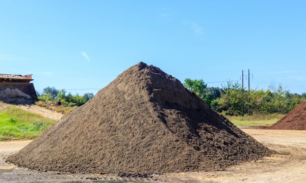 Black Dirt Delivery in San Ramon